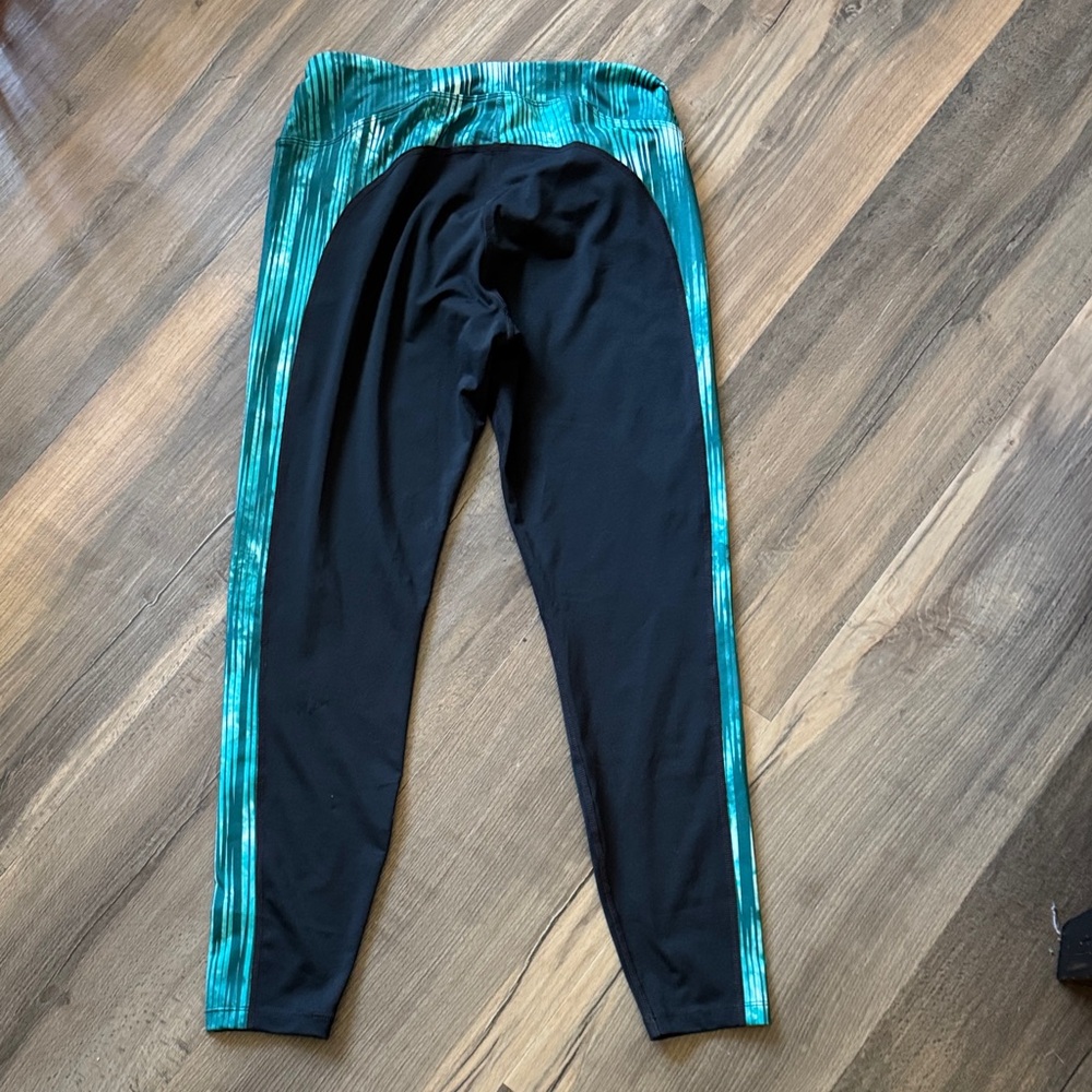 Asics Black and Green Athletic Leggings - Picture 5 of 7